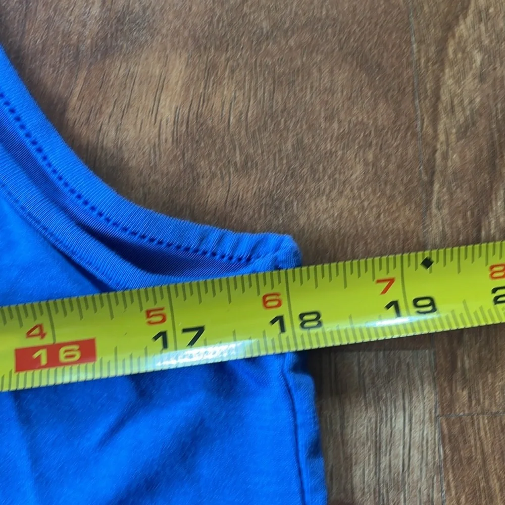 BNWOT White House black market dressy tank - Picture 11 of 12